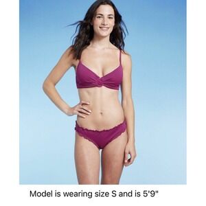 size 34B fusia Pink bikini Top Wired & Padded And Cheeky Bottoms Small